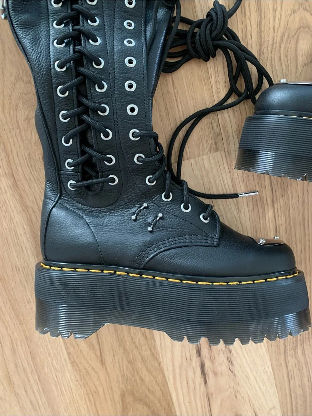 NEW Dr Martens Virginia Max Eyelet Lace Up Leather Black Thigh High Boots Size 6